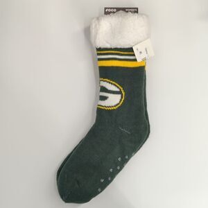 NFL Foco Wisconsin Green Bay Packers  Women's Logo Tall Fuzzy Slippers 6-10